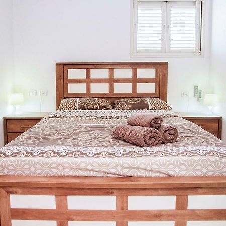 Apartments4You Dinara Bat Yam Ngoại thất bức ảnh