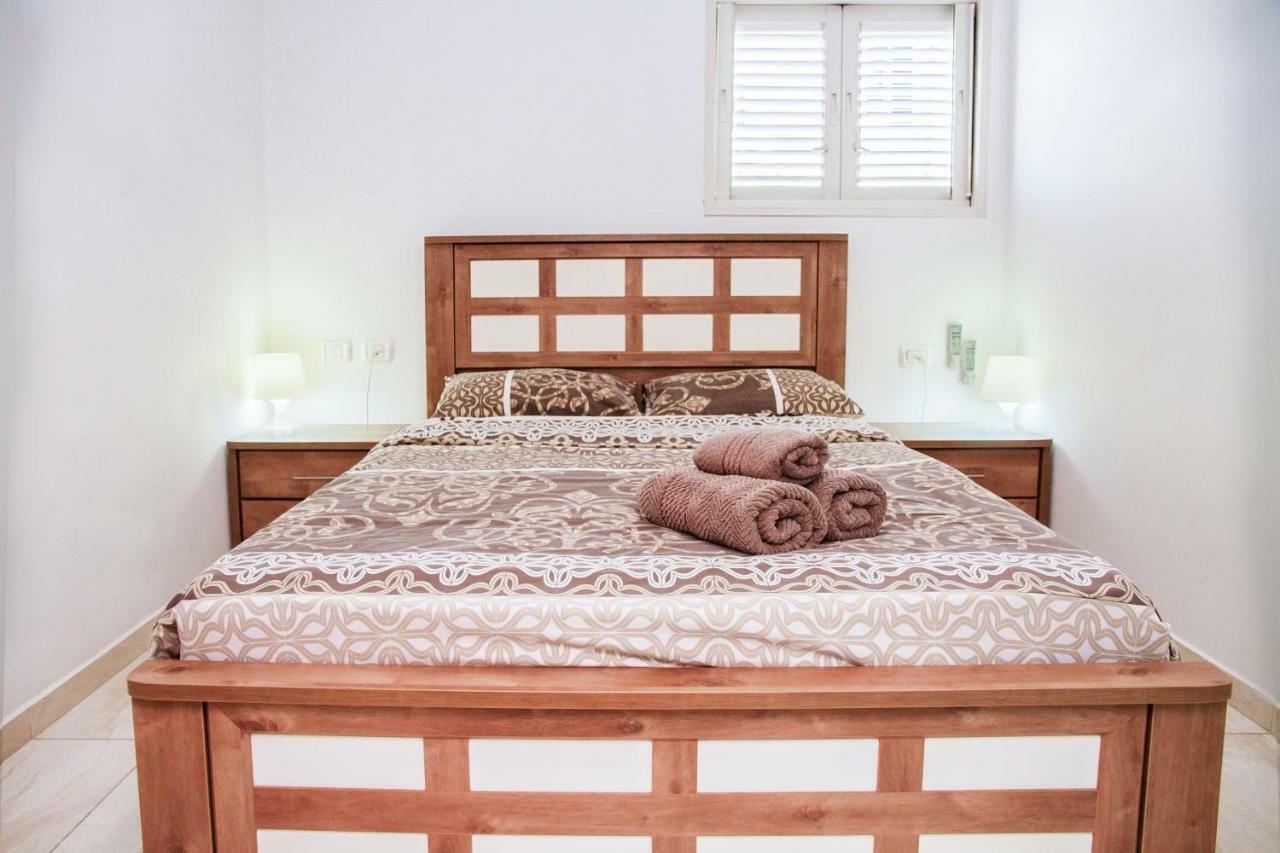 Apartments4You Dinara Bat Yam Ngoại thất bức ảnh