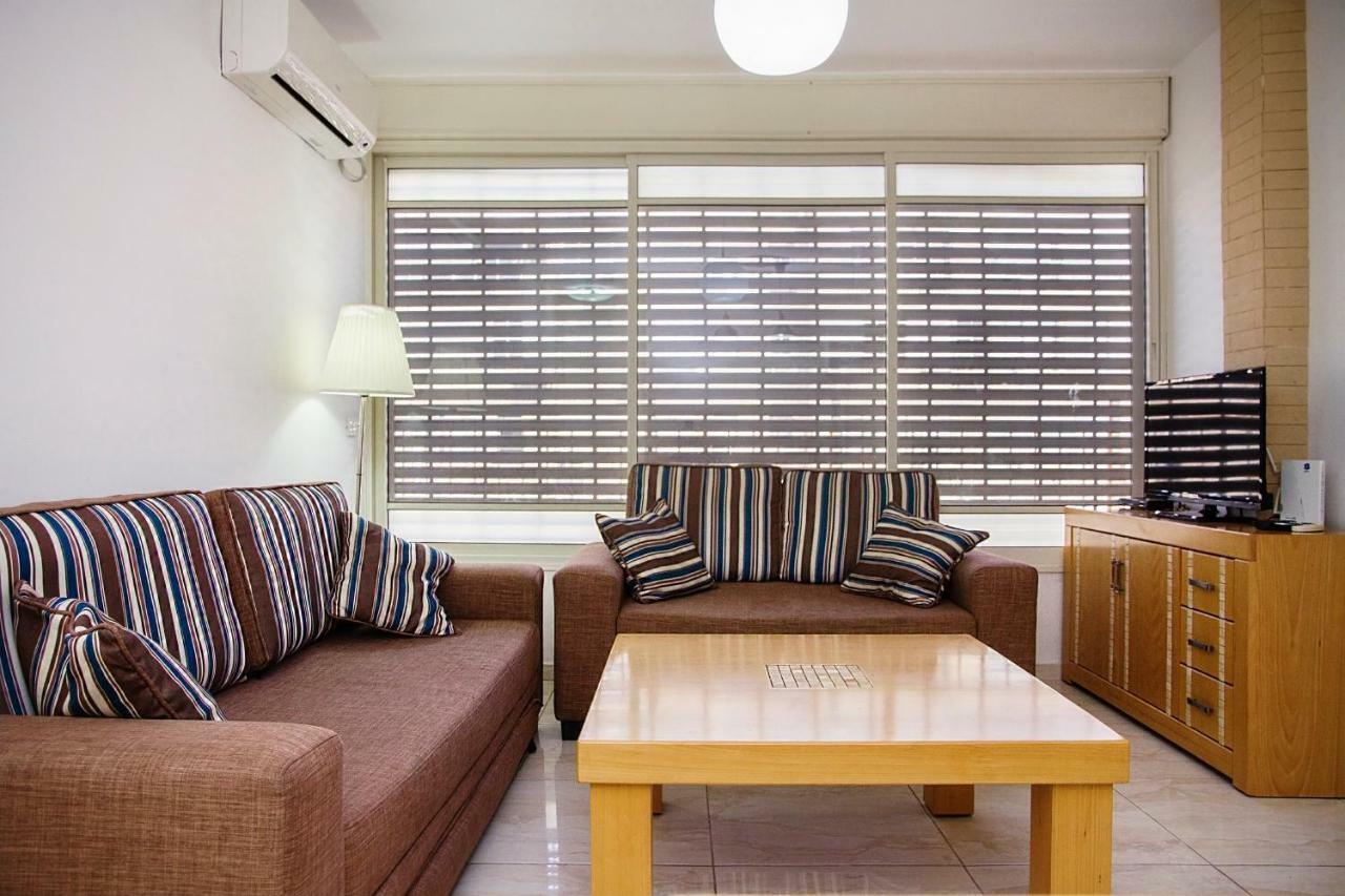 Apartments4You Dinara Bat Yam Ngoại thất bức ảnh