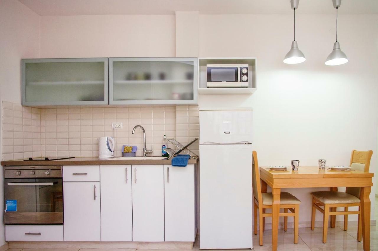 Apartments4You Dinara Bat Yam Ngoại thất bức ảnh